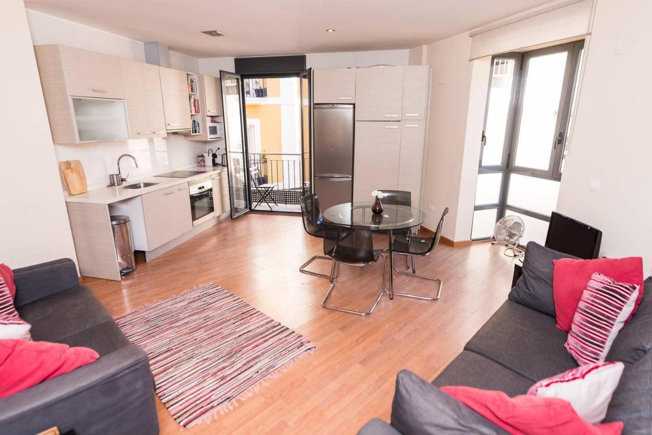 Alc - Modern 2 Bed Apartment In Historic Centre Alicante Exterior foto